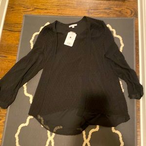 Brand new blouse, pretty floral detail